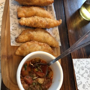 Mini empanaditas de pollo