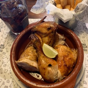 Menu Lunch - Pollo asado + Yuca frita + Bebida 