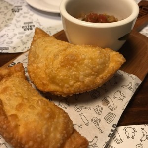 Empanadas de queso fritas