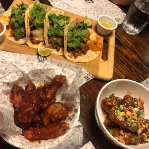 Wings - 10 unidades y Tacos