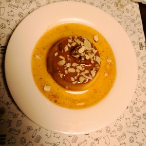 Flan de la casa