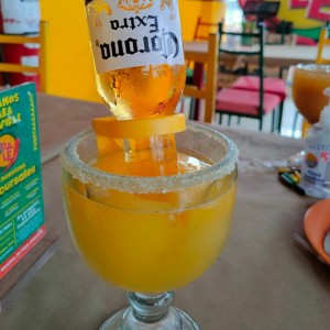 Margarota con cerveza 