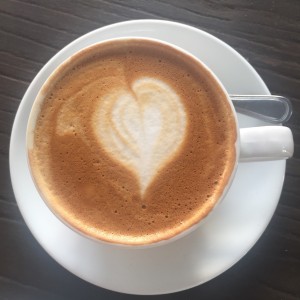 Cappuccino con leche de almendras