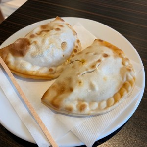 Empanadas de Carne Picante y de Chorizo