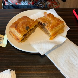 Pastelito de Carne