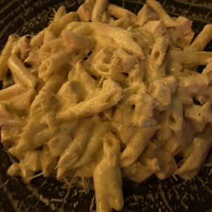 Pasta Tradizionale - Penne Alfredo