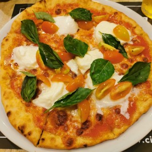 Pizza Gourmet - Caprese