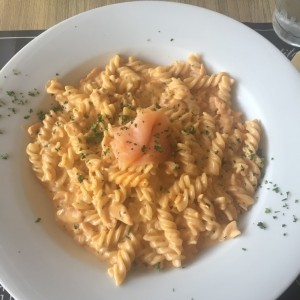 PASTA - Fusilli Al Salmone