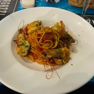 Pasta Tradizionale - Spaghettone Alla Pescatora