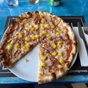 Pizza Tradizionale - Hawaiana