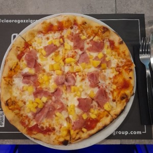 Pizza Tradizionale - Hawaiana