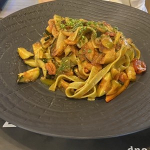 Fettuccine Verdi Alla Mediterranea