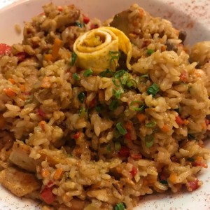 Yakimeshi mixto