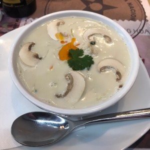 Sopa Tom Kha Gai