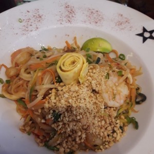 Pad thai de mariscos