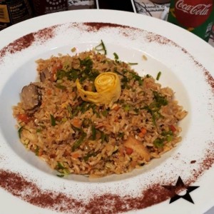 Yakimeshi mixto