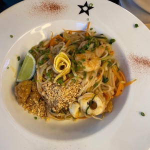 Phad Thai de Mariscos