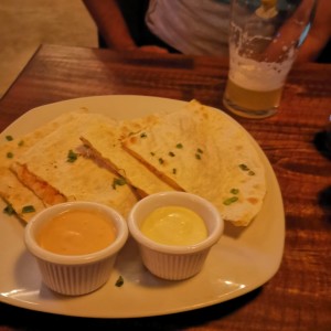 quesadillas de pollo