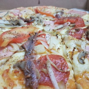 pizza atheniense