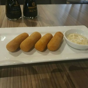 croquetas de cangrejo