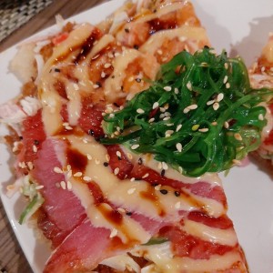 pizza sushi