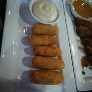 croquetas de cangrejo 