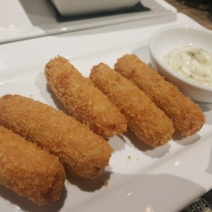 croquetas de cangrejo