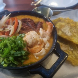 Guacho de mariscos