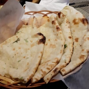 Cheese Garlic Naan