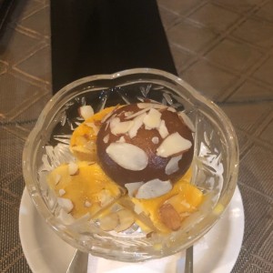 the raj special mango kulfi