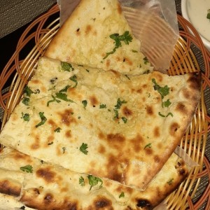 Cheese Garlic Naan