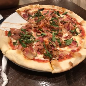 Pizzas - Carnivora