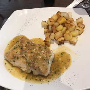 corvina al ajillo