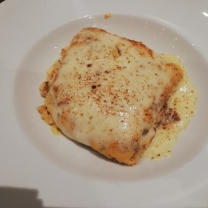 Lasagna de pollo gratinada