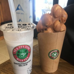 Bubble tea de Taro con bubble crepas de Chocolate