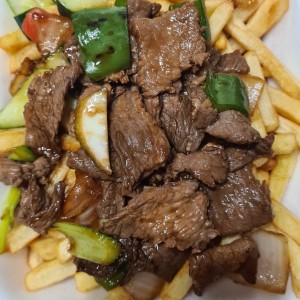 Bistec picado con papas