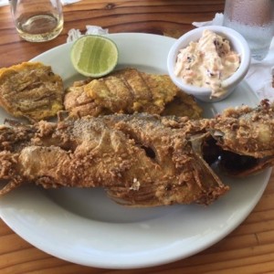 Platos Fuertes - Pescado Frito Veracruz