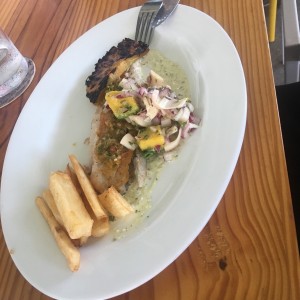 filete de pescado al ajillo 