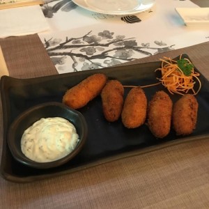 croquetas de cangrejo 