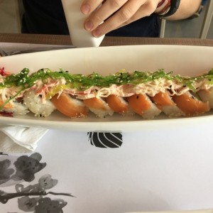 Dragon roll (10 piezas)