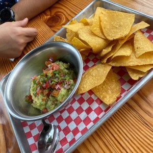 COYO GUACAMOLE - Coyo Guacamole