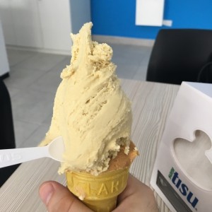 Cono mediano Pistacchio y Dulce de Leche