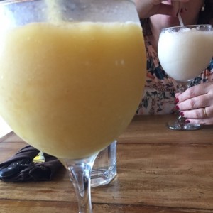 Jugo de maracuya y guanabana 