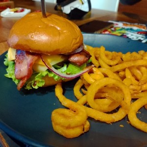 Top Burgers - American Cheese Bacon