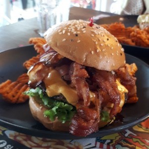 Signature Burgers - Bacon Lovers