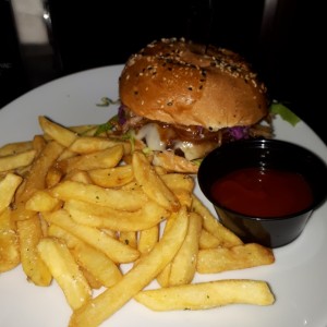 Mano de Piedra Cheeseburger