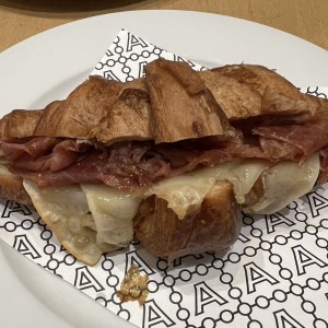 CROISSANTERIE - Croissant Ibérico