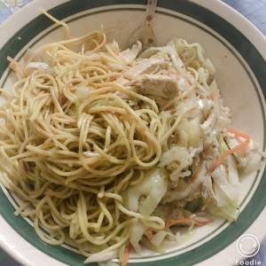 Chow Mein de Pollo