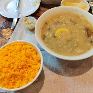 Sopa de pollo 