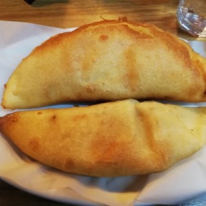 Platano con queso y ropa vieja 